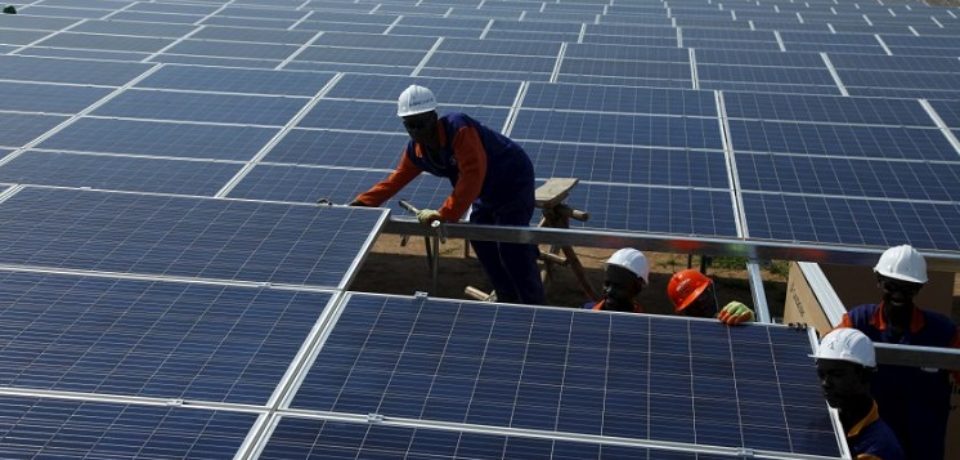 Sénégal: Cinq nouvelles centrales solaires mises en service &laquo;&nbsp;dès 2017&nbsp;&raquo;